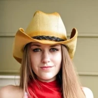 Lindsey Love