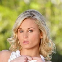 Laura Crystal